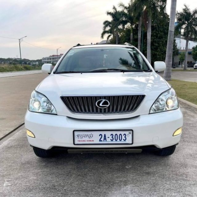 Lexus RX 330 ឆ្នាំ 04 base P1 ធានាឡានស្អាត